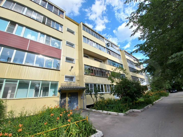 2-к. квартира, 50 м², 2/5 эт.
