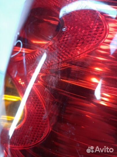 Фонарь задний правый Peugeot 1007 хэтчбэк 3 дв