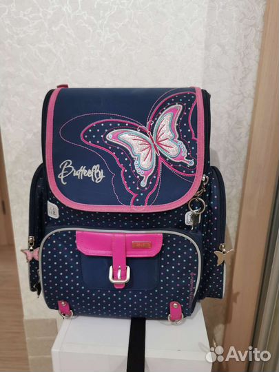 Школьный рюкзак