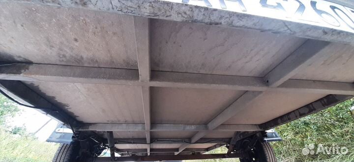 Прицеп на легковой автомобиль 1.8 на 3.5 метра