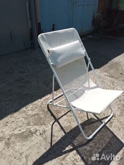 Кресло шезлонг складное
