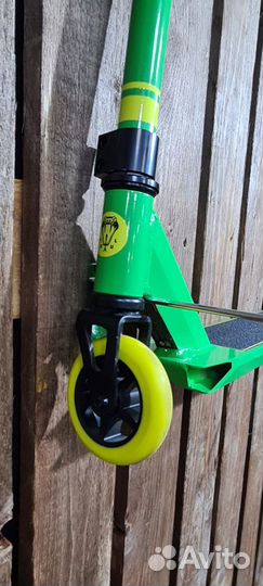 Трюковой самокат