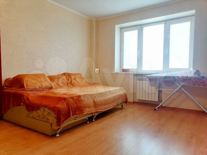 2-к. квартира, 74 м², 10/10 эт.