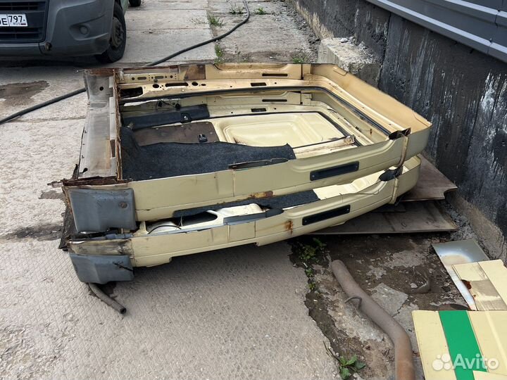 Задняя часть кузова 2705