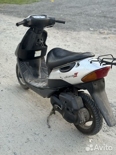 Скутер Suzuki lets 2