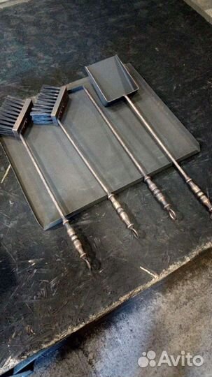 Кочерга, совочек, подставка под казан