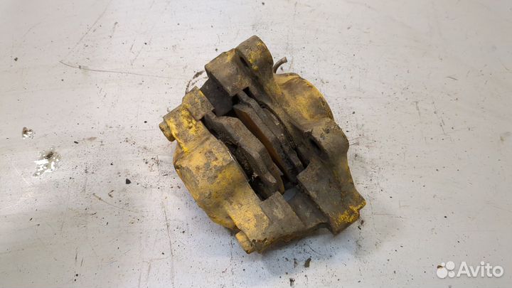 Суппорт правый задний Land Rover Defender