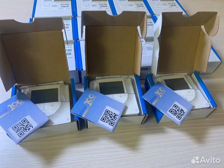 Термостат Smatrix Wave Plus+RH T-167