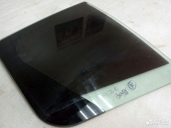 Chevrolet Cruze с 09г. - Стекло заднее правое Б/У