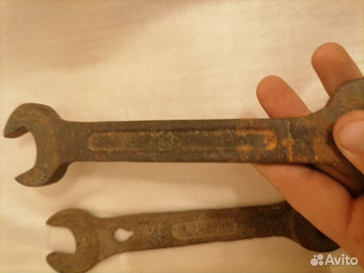 Старинный гаечный ключи