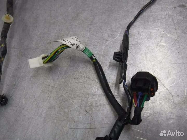 Проводка двери задняя правая Mitsubishi Pajero