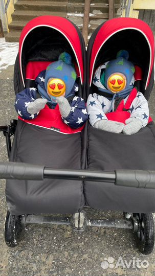 Детская коляска для двойняшек
