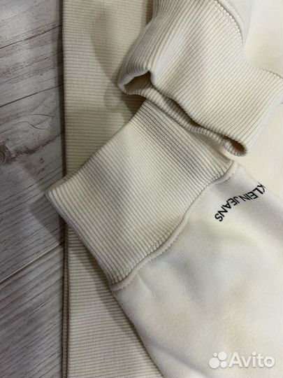 Calvin klein свитшот женский размер s-m