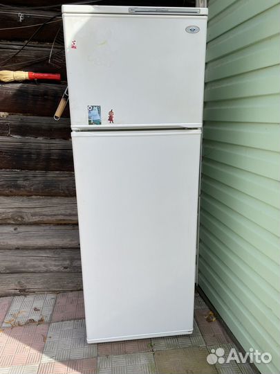 Холодильник на запчасти Минск