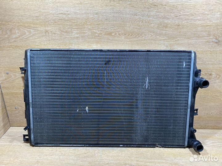 Радиатор основной Skoda Octavia A5 TSI 128163