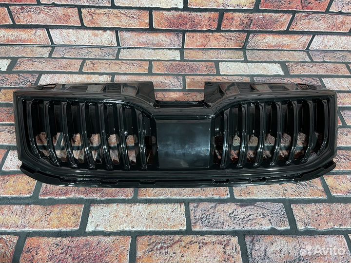 Решетка радиатора Skoda Octavia A7
