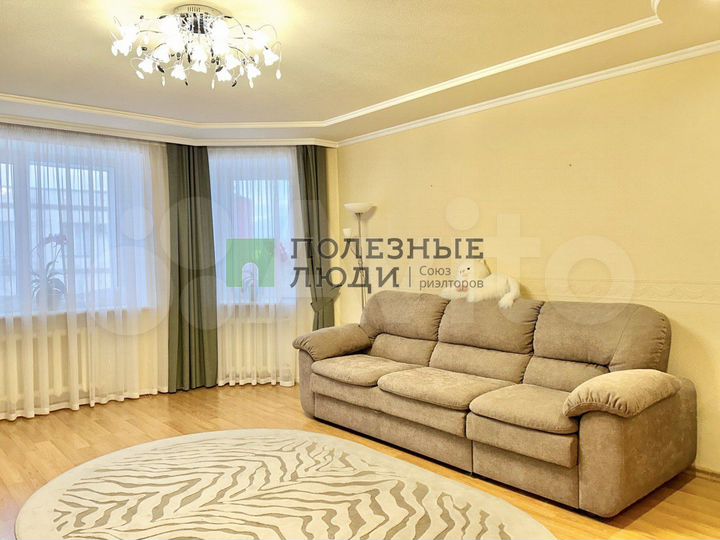 3-к. квартира, 94,3 м², 4/4 эт.