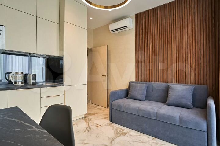 1-к. квартира, 70 м², 10/16 эт.