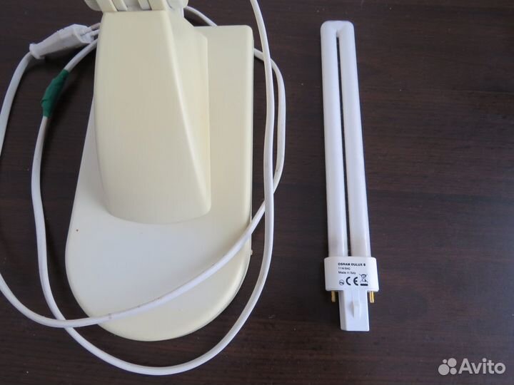 Лампа настольная