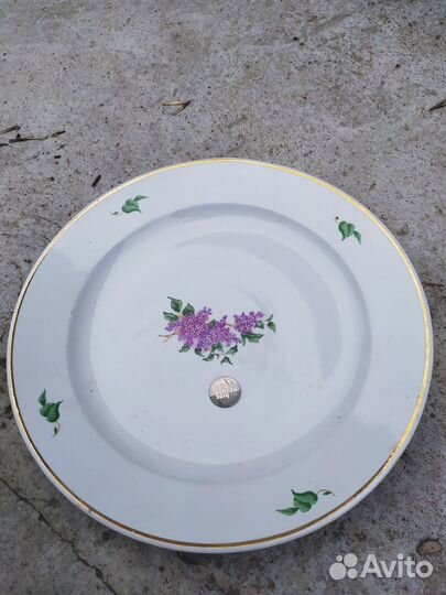 Фарфоровое блюдо большое. Сирень