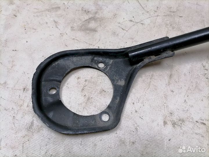 Распорка передняя Mitsubishi Outlander Xl CW5W