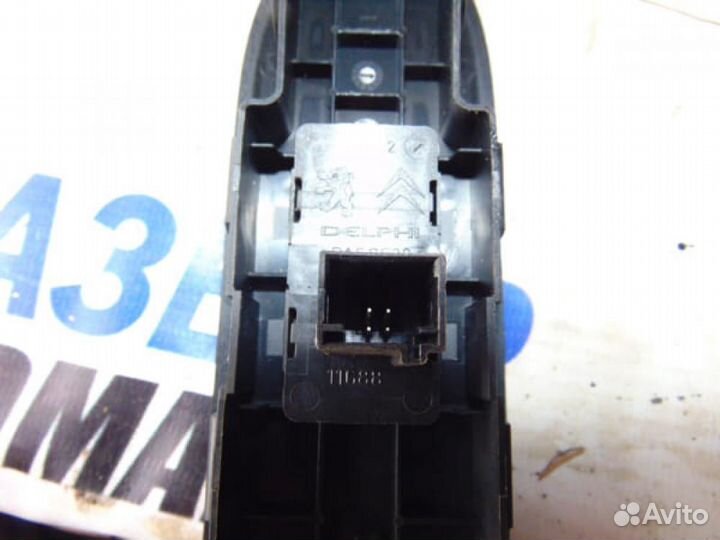 Кнопка стеклоподъемника для Peugeot 300 308 2007
