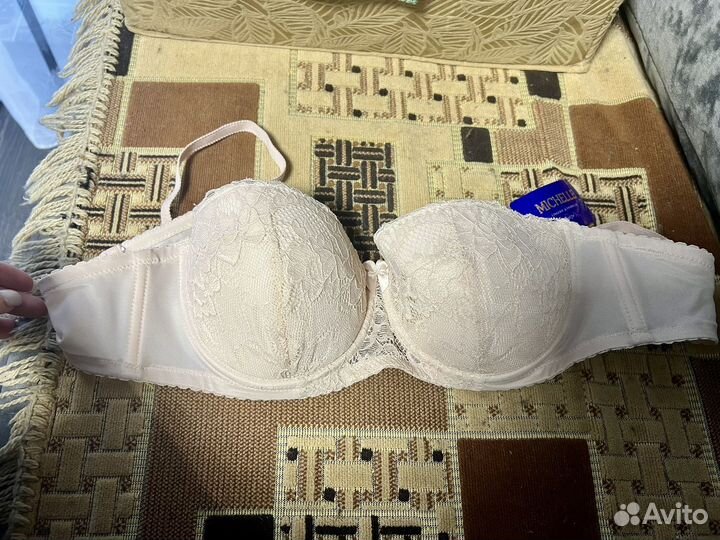 Бюстгалтеры