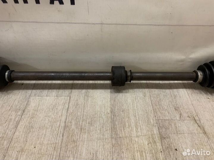 Привод передний правый Mitsubishi Colt Z32A 3A91