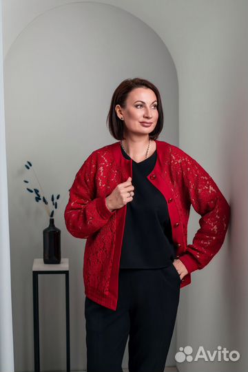 Бомбер женский размер L