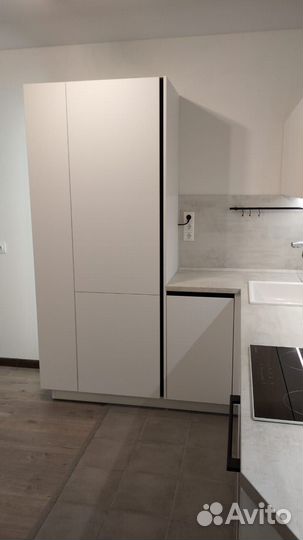 Кухонный гарнитур в студию