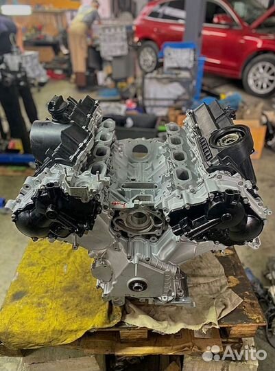 Двигатль VK56VD 5.6 L Infiniti/nissan