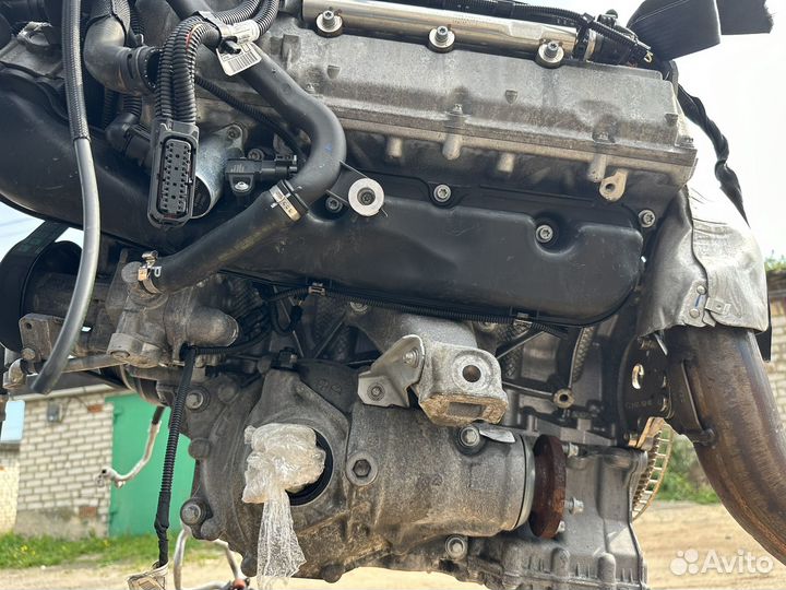 Двигатель BMW N63B44B