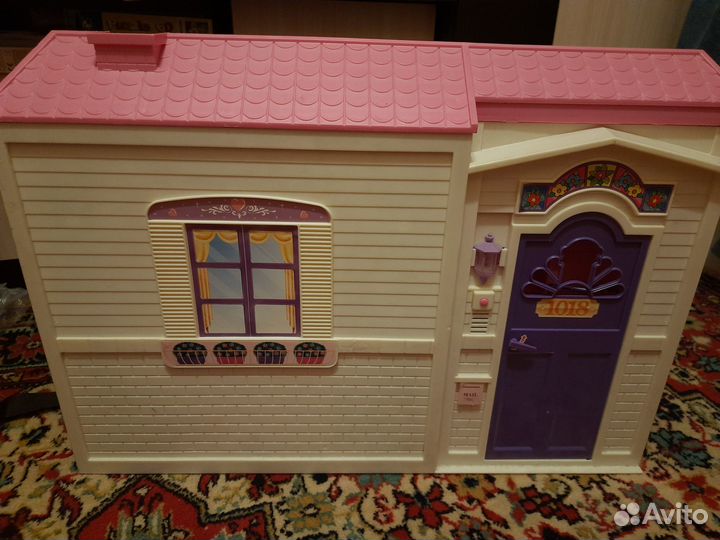 Домик для Барби/Кукольный домик