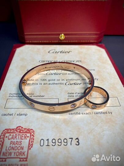 Золотой браслет Cartier Love