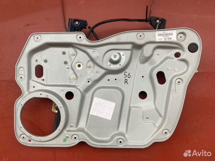 Стеклоподъемник передний правый Vw Touran BSX 2008