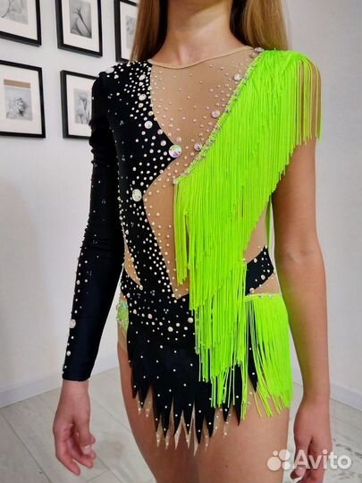 Купальник для художественной гимнастики