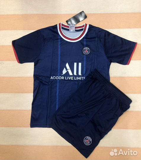 Форма псж-Мбаппе подростки