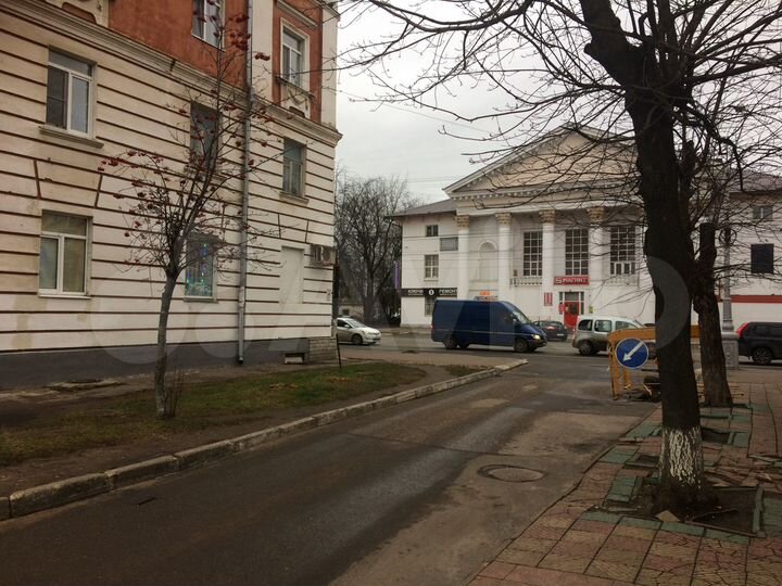 1-к. квартира, 30 м², 1/3 эт.