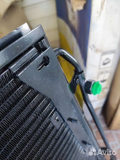 Радиатор кондиционера mercedes