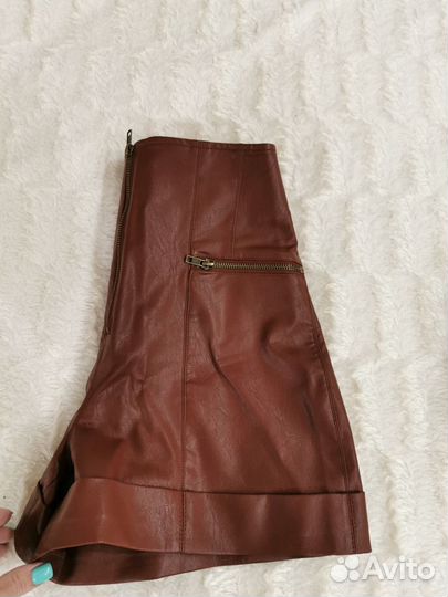 Кожаные шорты, размер 40