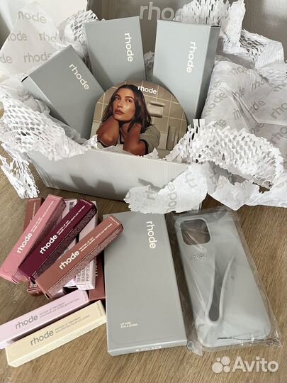 В наличии Чехол Rhode на iPhone