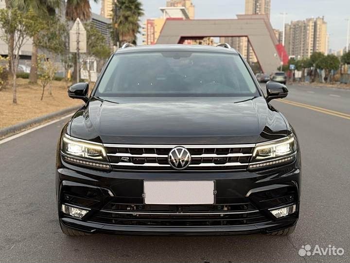 Volkswagen Tiguan 2.0 AMT, 2021, 18 500 км