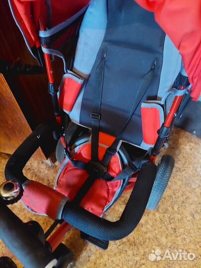 Велосипед с родительской ручкой