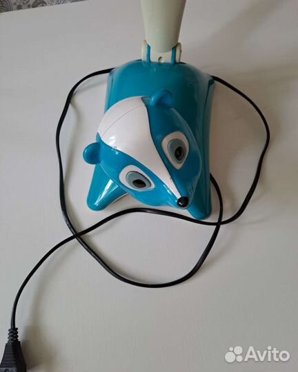 Настольная лампа