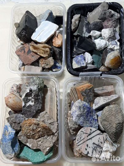 Наборы камни,минералы Кольский п.о,Полярный Урал
