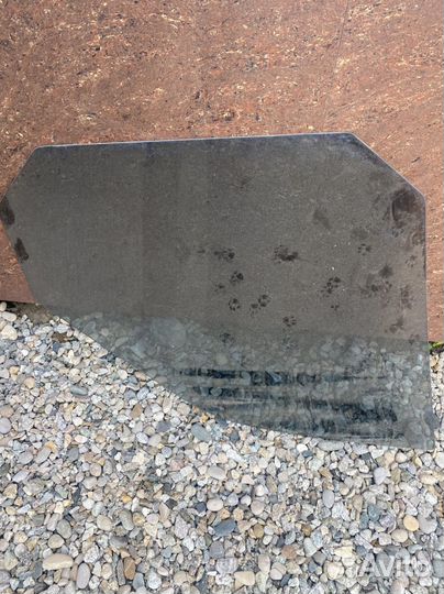 Передние стекло комплект