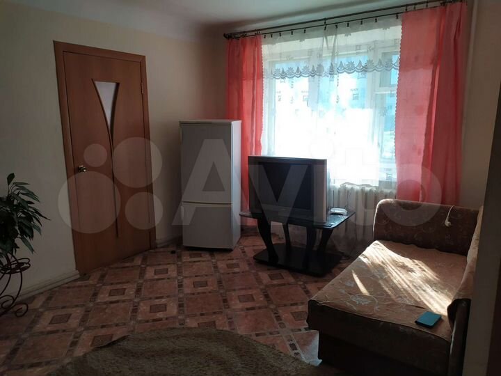2-к. квартира, 45 м², 1/5 эт.