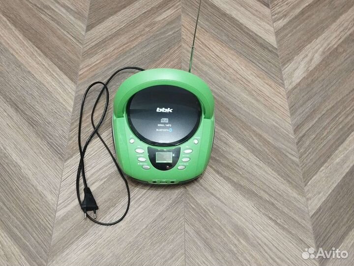 Колонки и в тоже время радио