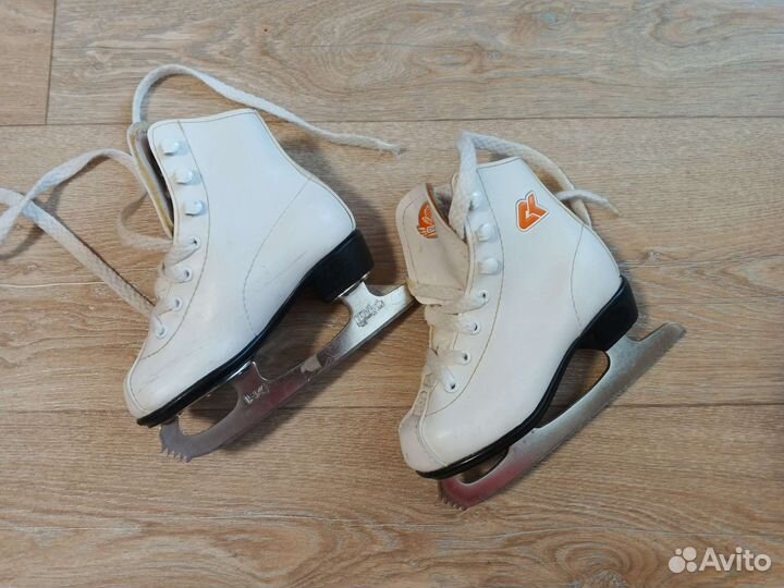 Коньки фигурные детские р. 25