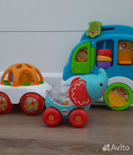 Развивающие игрушки пакетом